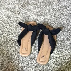 Shade & Shore Black Women's Sandals